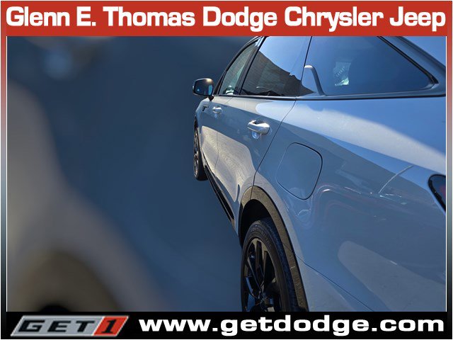 Used 2023 Kia Sorento SX image 12