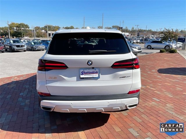 Used 2024 BMW X5 sDrive40i w/ Parking Assistance Package image 35