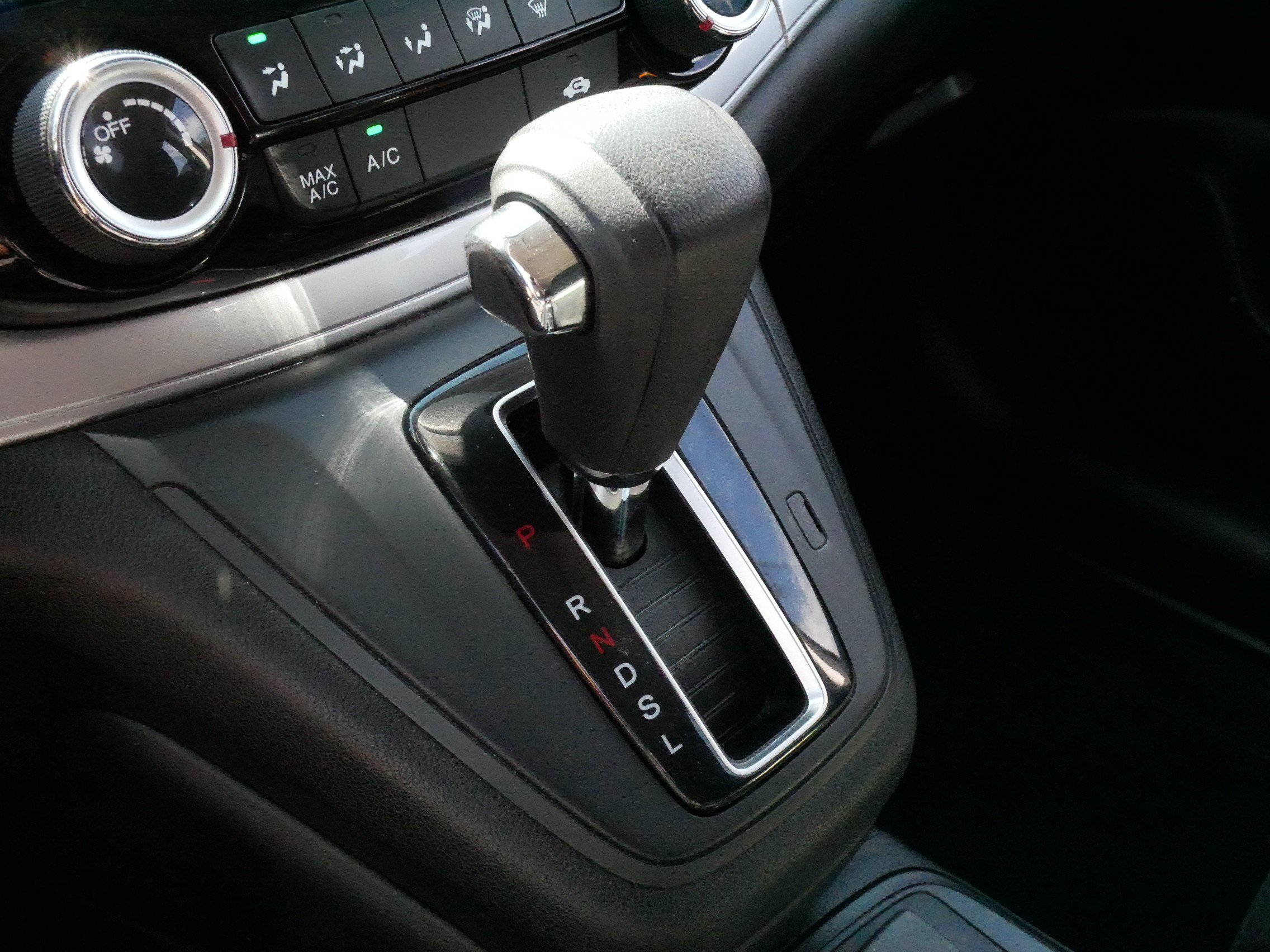 Used 2015 Honda CR-V EX image 24