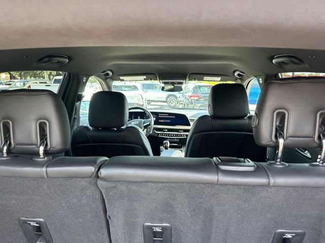 Used 2024 Cadillac XT4 Premium Luxury image 45