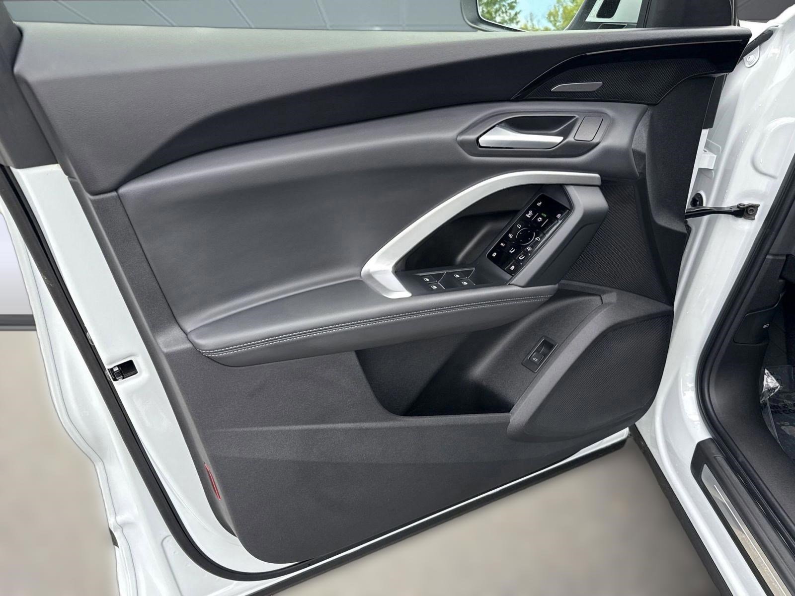 Used 2025 Audi Q5 Premium Plus image 22