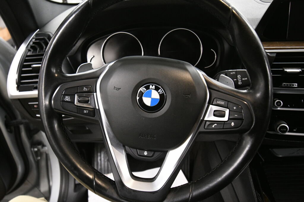 Used 2018 BMW X3 xDrive30i image 13