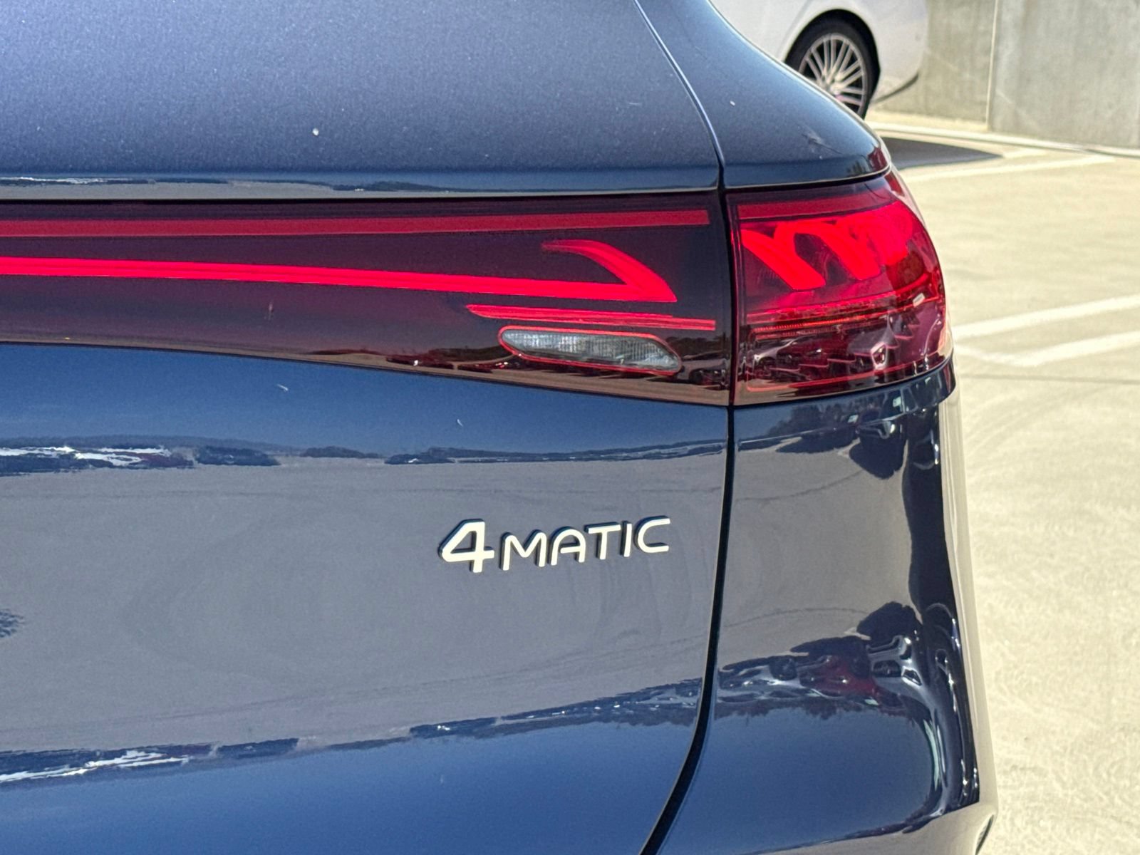 New 2026 Mercedes-Benz EQS 550 4MATIC SUV image 11