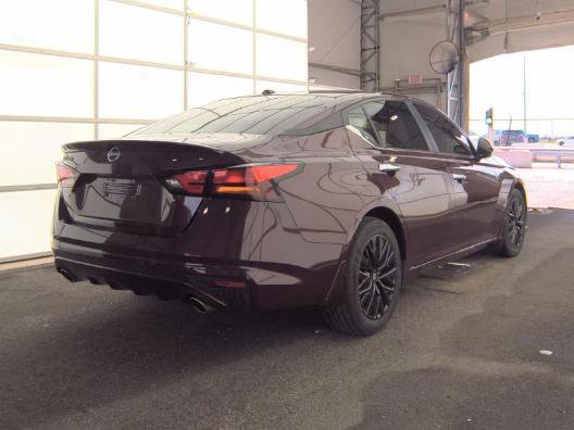 Used 2025 Nissan Altima 2.5 SV w/ SV Special Edition Package FWD image 4