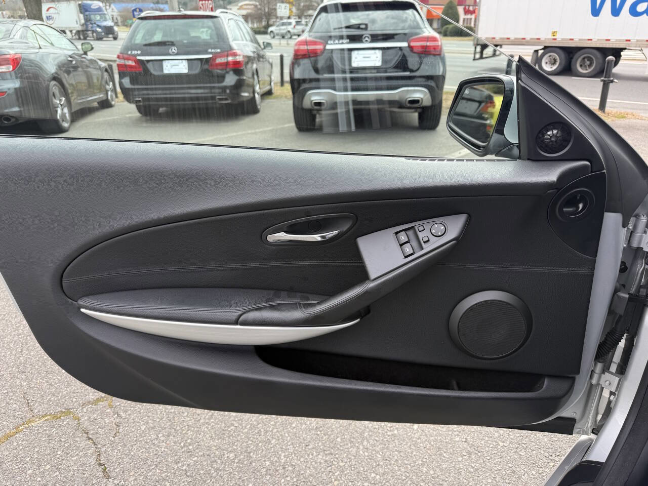 Used 2010 BMW 650i Coupe image 22