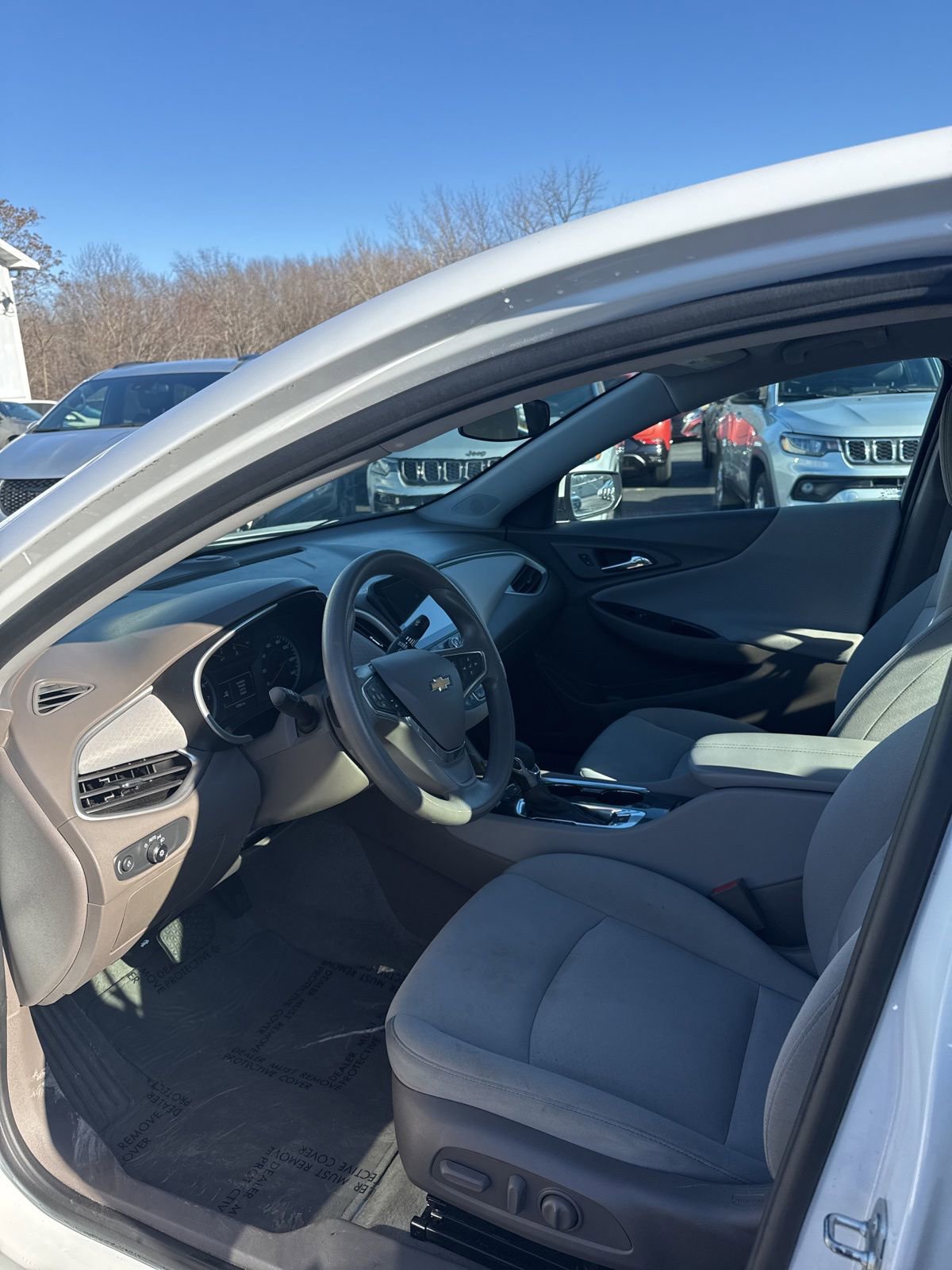 Used 2024 Chevrolet Malibu LT image 7