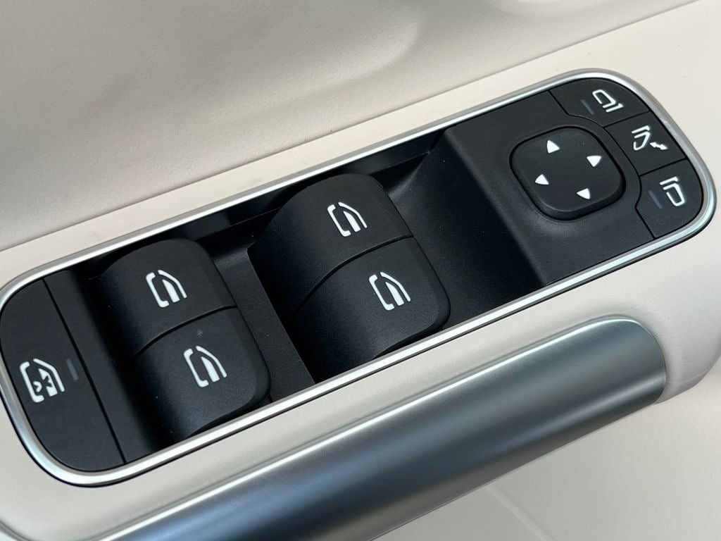 New 2026 Mercedes-Benz GLA 250 4MATIC image 15