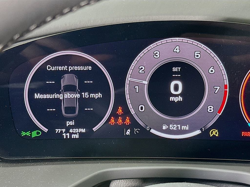 New 2025 Porsche Panamera image 13