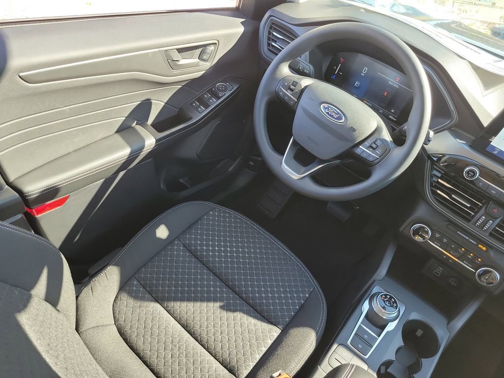 New 2026 Ford Escape Active image 13