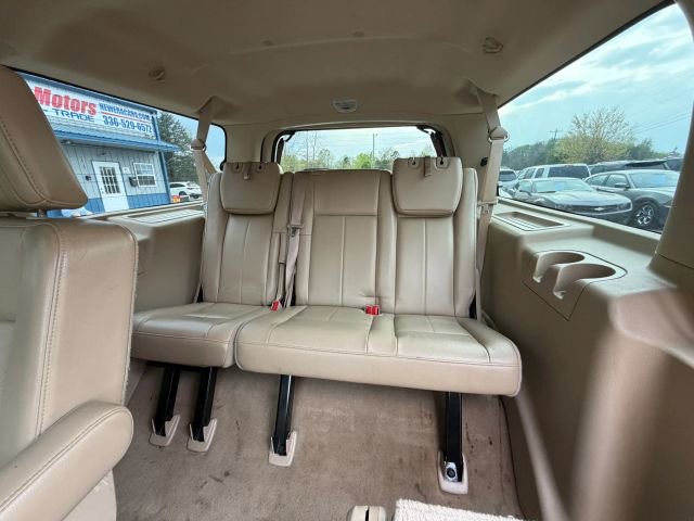 Used 2011 Ford Expedition EL XLT w/ 202A Rapid Spec Order Code image 12