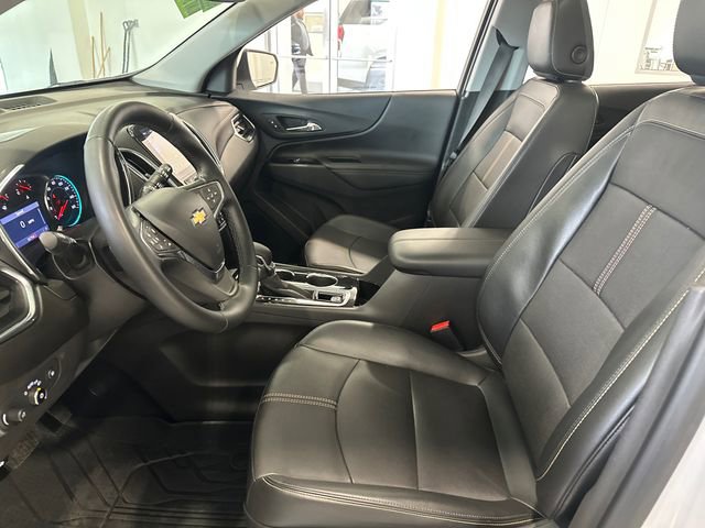 Used 2023 Chevrolet Equinox Premier image 30