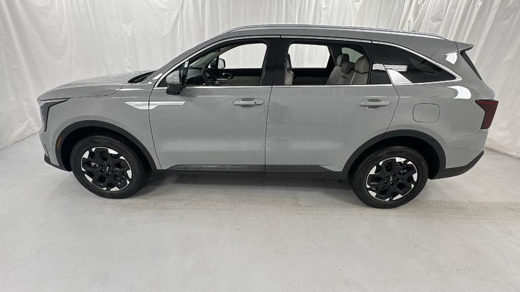New 2026 Kia Sorento S AWD/4WD image 6