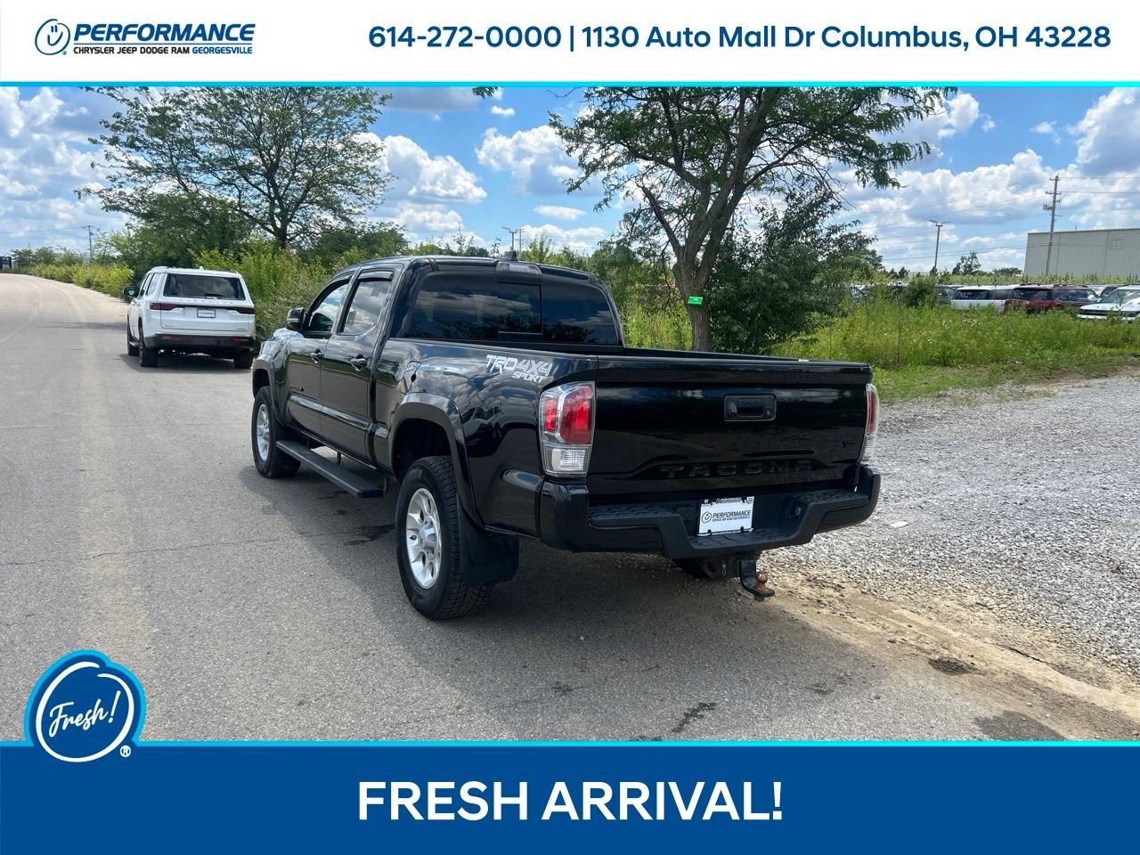 Used 2021 Toyota Tacoma TRD Sport AWD/4WD image 6