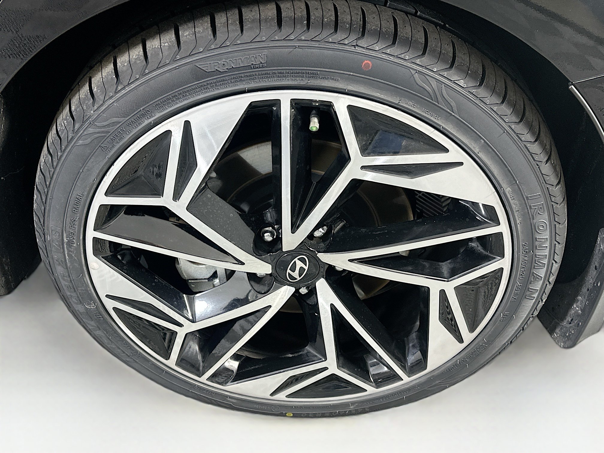 Used 2023 Hyundai Ioniq 6 SEL RWD image 11