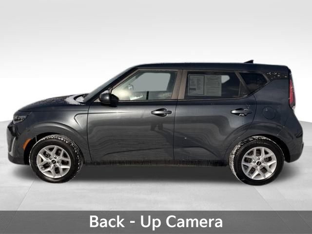 Used 2023 Kia Soul LX w/ Option Group 015 image 6