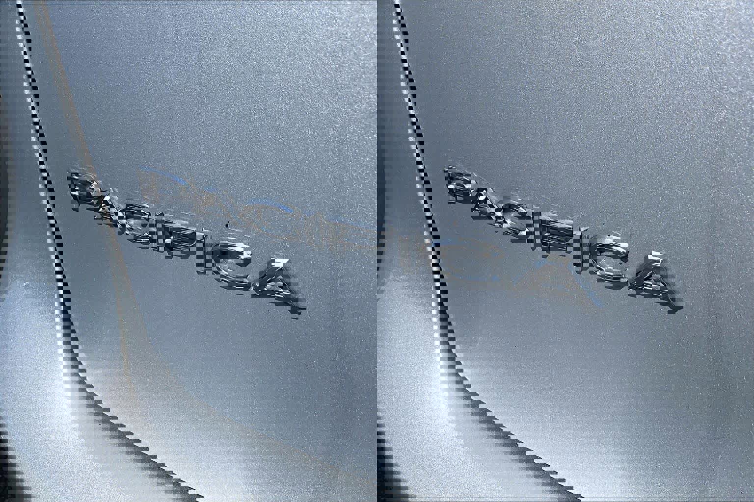 Used 2023 Chrysler Pacifica Touring-L image 9