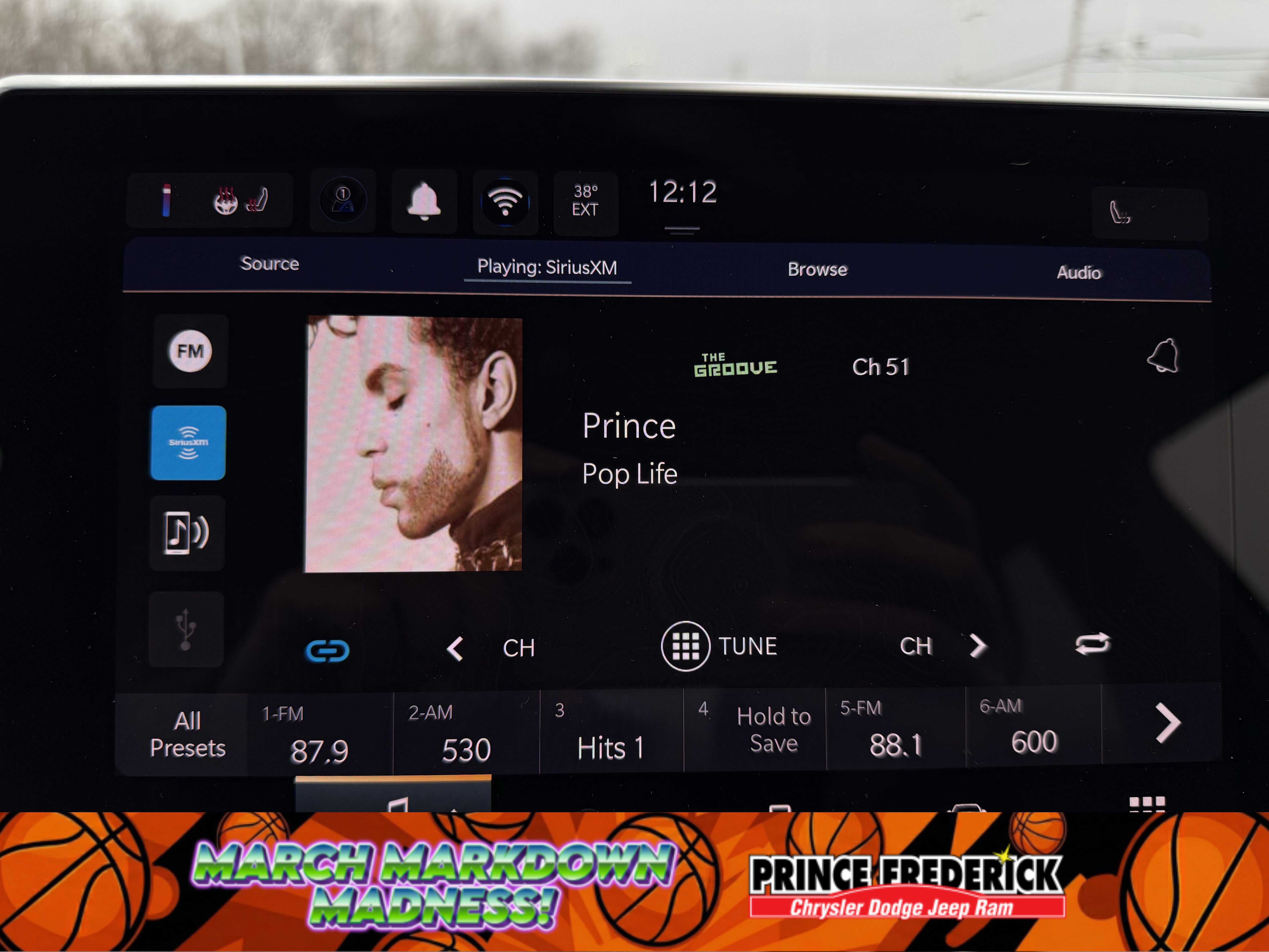 New 2026 Jeep Compass Latitude image 21