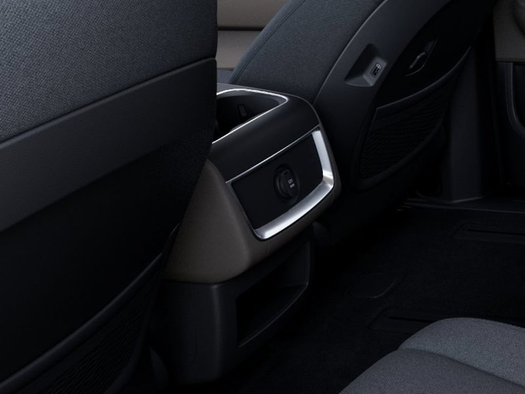 New 2027 Kia Carnival LX FWD image 26