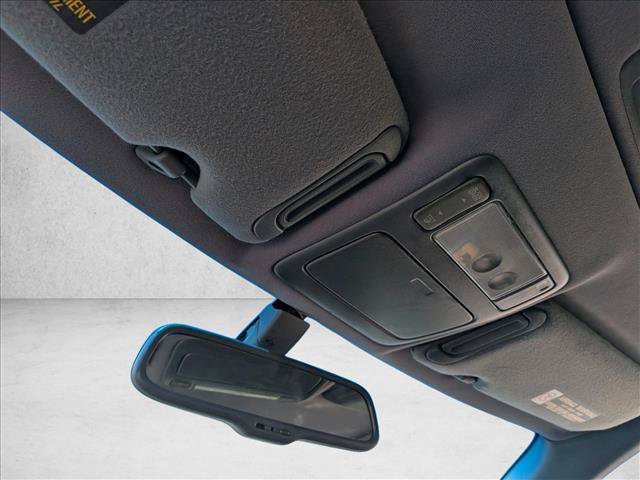 Used 2000 Lexus ES 330 w/ Lexus Value Pkg FWD image 13