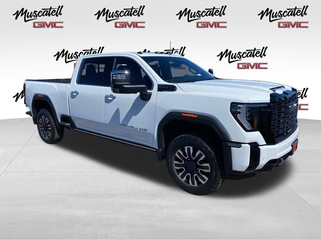New 2026 GMC Sierra 3500 Denali Ultimate AWD/4WD image 3