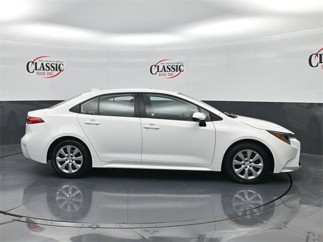 Used 2024 Toyota Corolla LE image 6