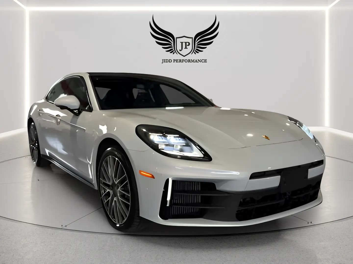 Used 2024 Porsche Panamera image 1