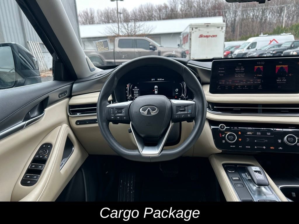Used 2023 INFINITI QX60 Luxe w/ Vision Package image 16