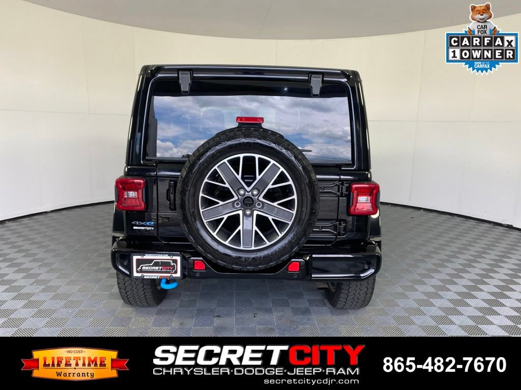Used 2024 Jeep Wrangler High Altitude AWD/4WD image 6