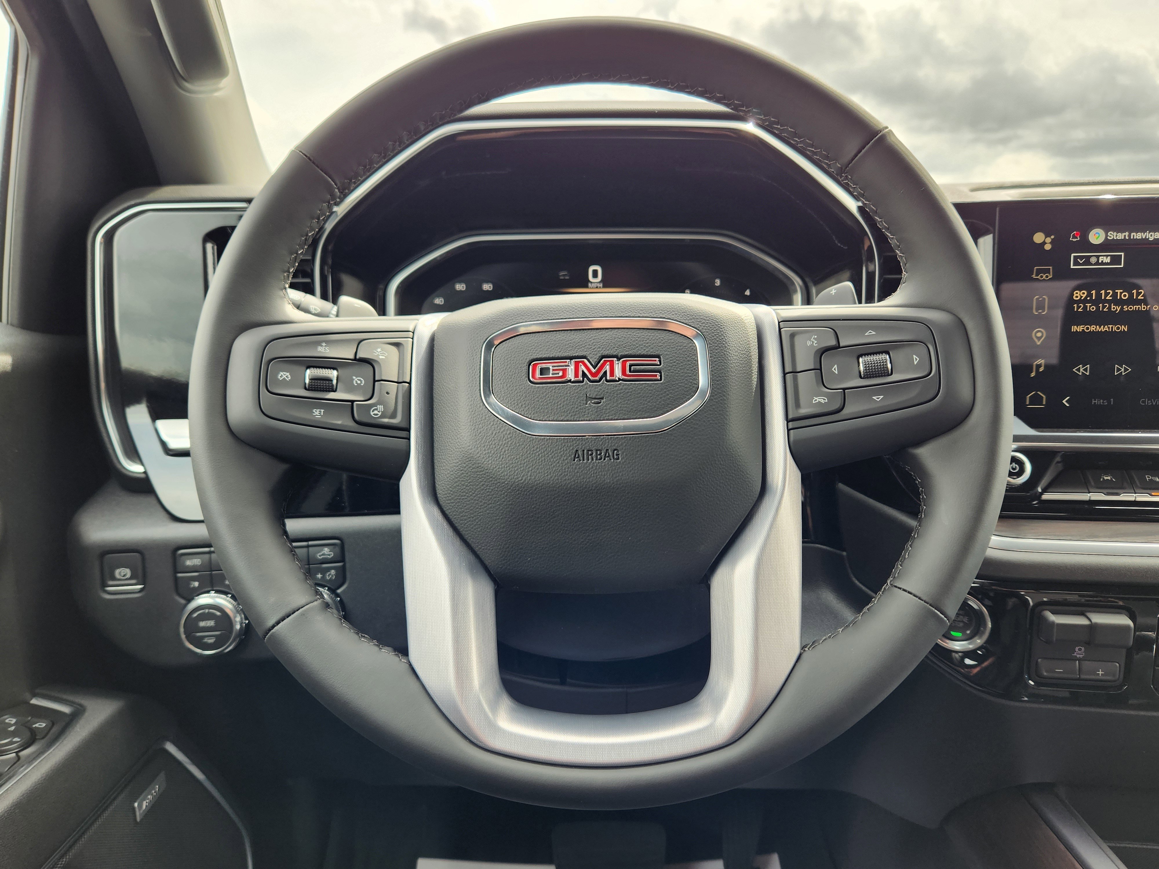 New 2026 GMC Sierra 1500 SLT image 15