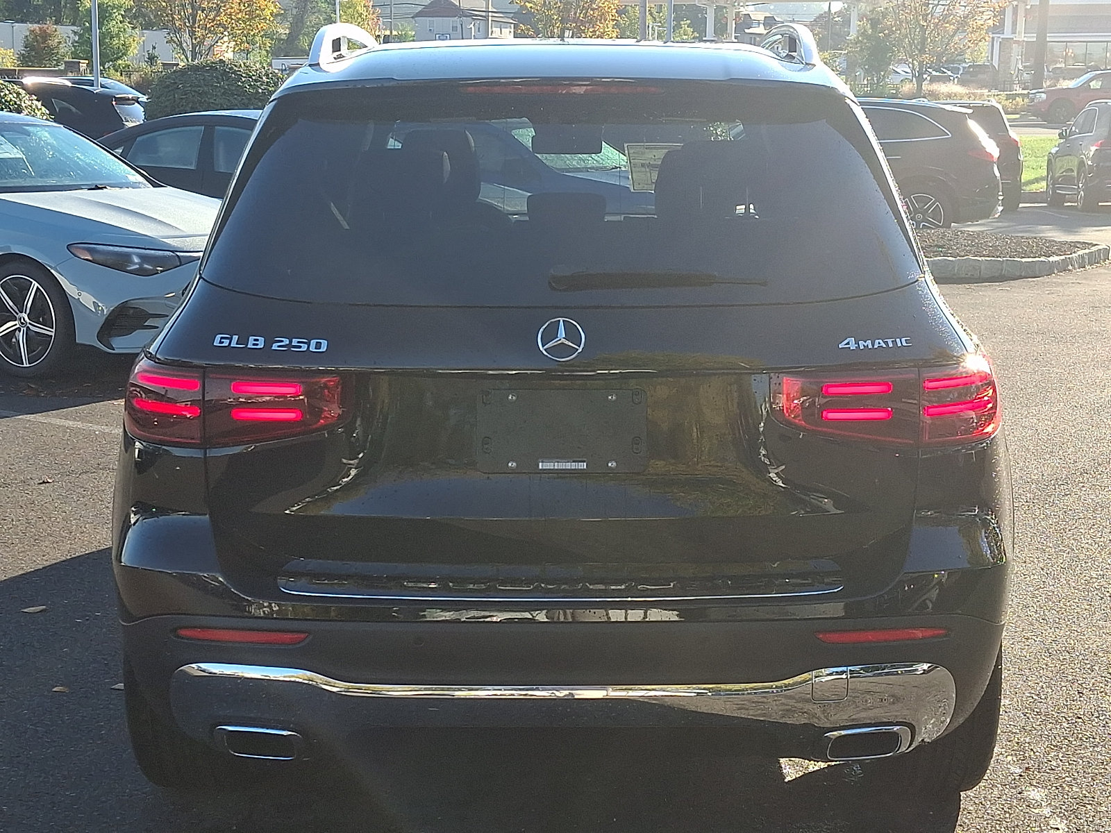 New 2026 Mercedes-Benz GLB 250 4MATIC image 5