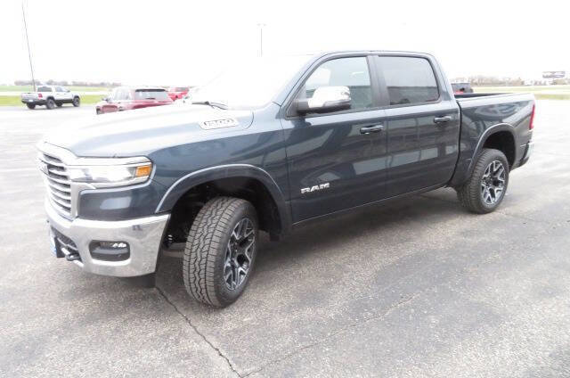 Used 2026 RAM 1500 Laramie w/ Off Road Group AWD/4WD image 6