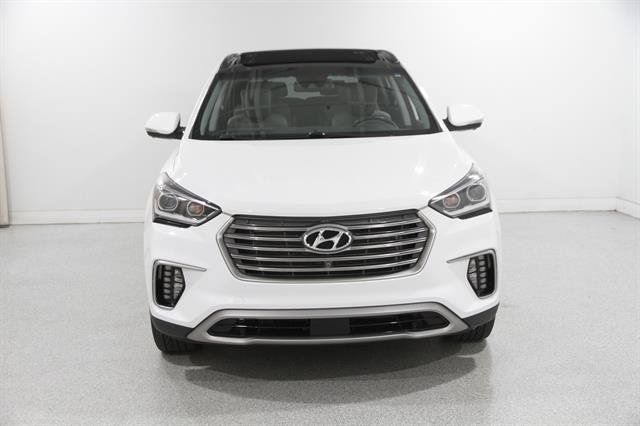 Used 2017 Hyundai Santa Fe Limited AWD/4WD image 2