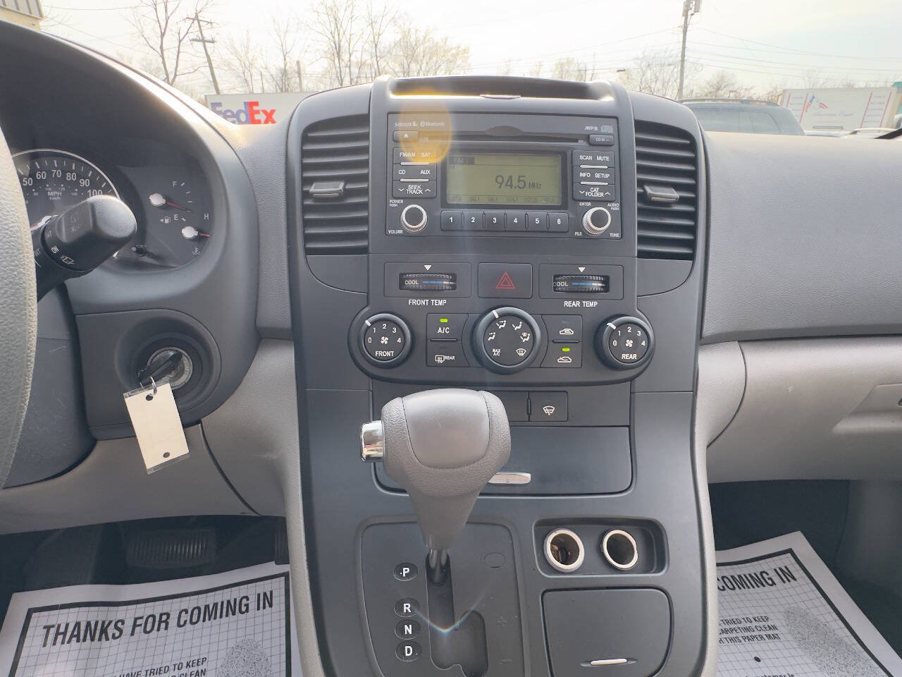 Used 2012 Kia Sedona LX w/ PWR Pkg FWD image 18