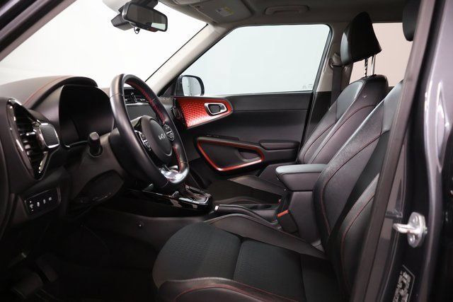 Used 2023 Kia Soul GT-Line FWD image 12