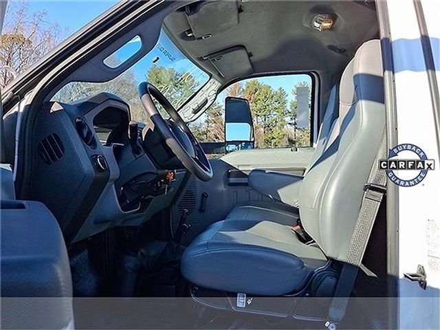 Used 2021 Ford F750 2WD Regular Cab Super Duty image 5