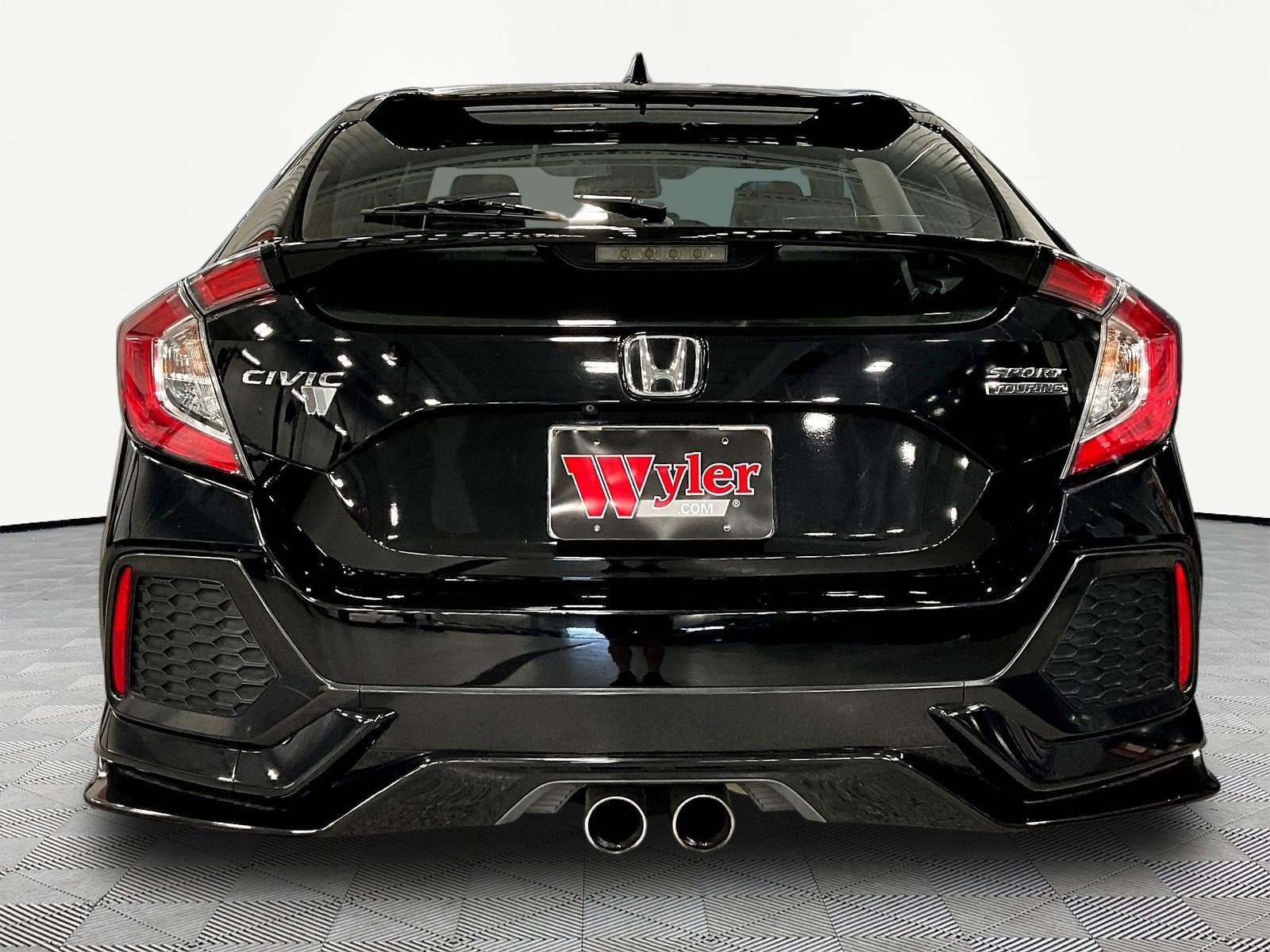 Used 2019 Honda Civic Sport Touring image 5