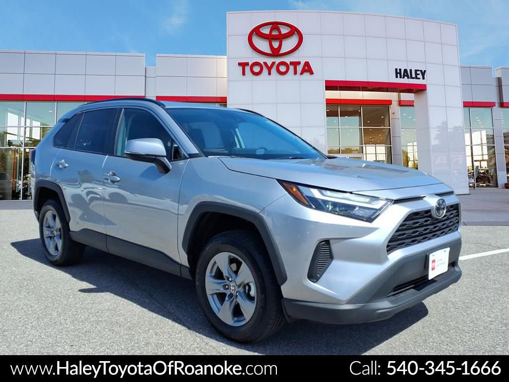 Certified 2025 Toyota RAV4 XLE image 1