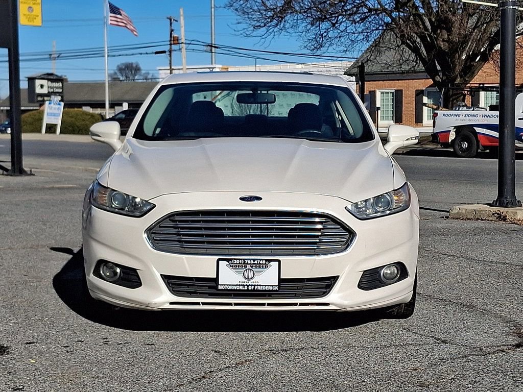 Used 2014 Ford Fusion SE w/ Equipment Group 202A image 2
