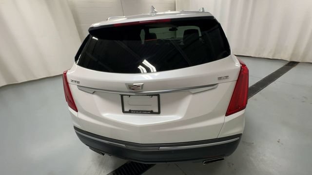 Used 2017 Cadillac XT5 Luxury w/ Driver Awareness Package FWD image 7