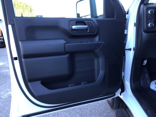 New 2026 GMC Sierra 2500 Pro w/ 1SA Pro Safety Plus Package image 8
