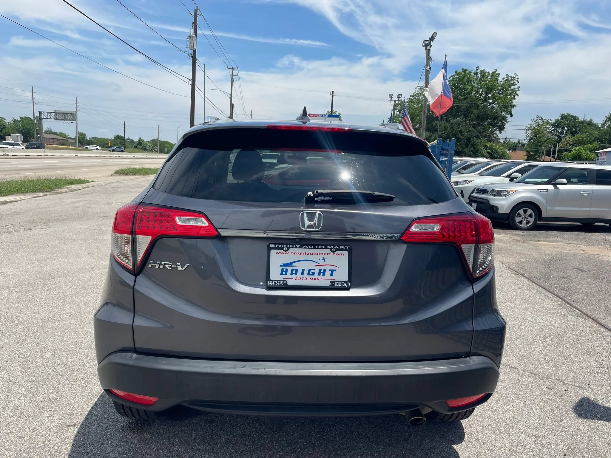 Used 2022 Honda HR-V EX-L image 3