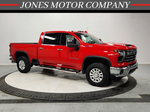 Used 2024 Chevrolet Silverado 3500 LTZ w/ LTZ Plus Package image 1