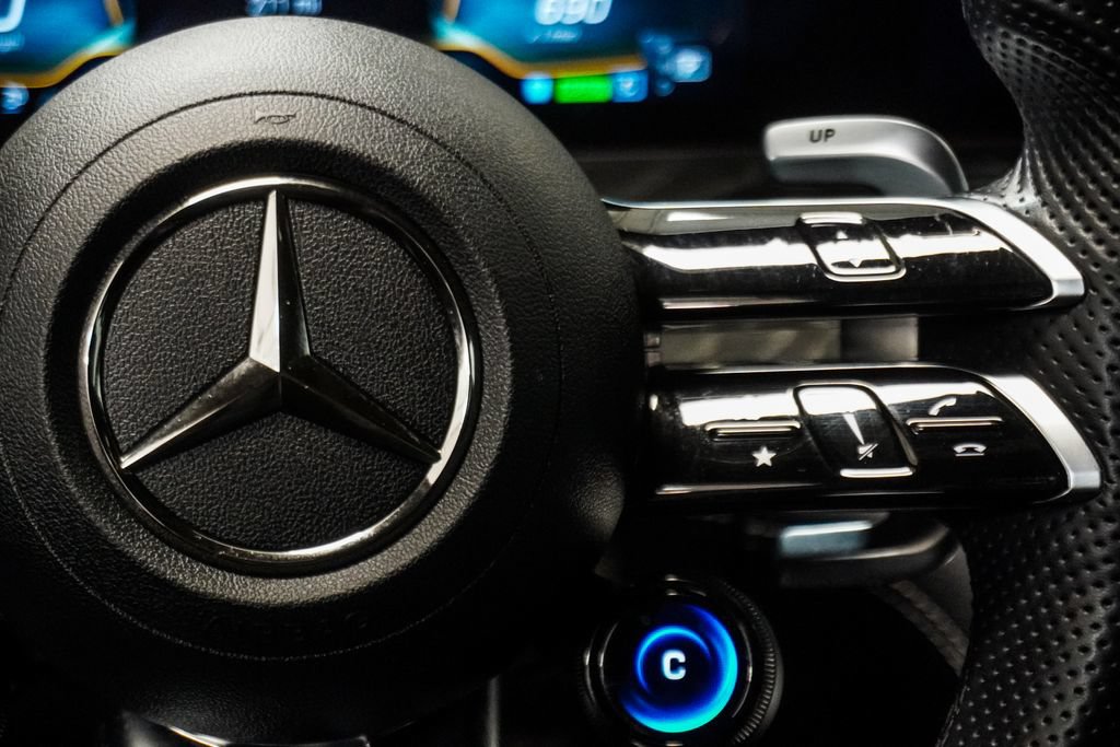 Used 2022 Mercedes-Benz AMG GT 43 image 15