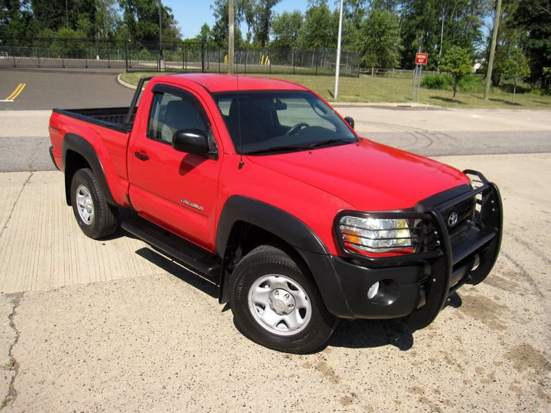Used 2006 Toyota Tacoma 4x4 Regular Cab w/ Standard Pkg #1 image 2