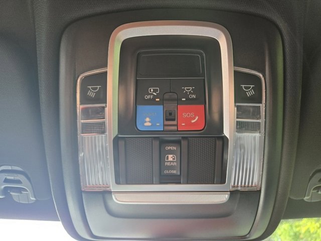 Used 2025 RAM 1500 Laramie image 36