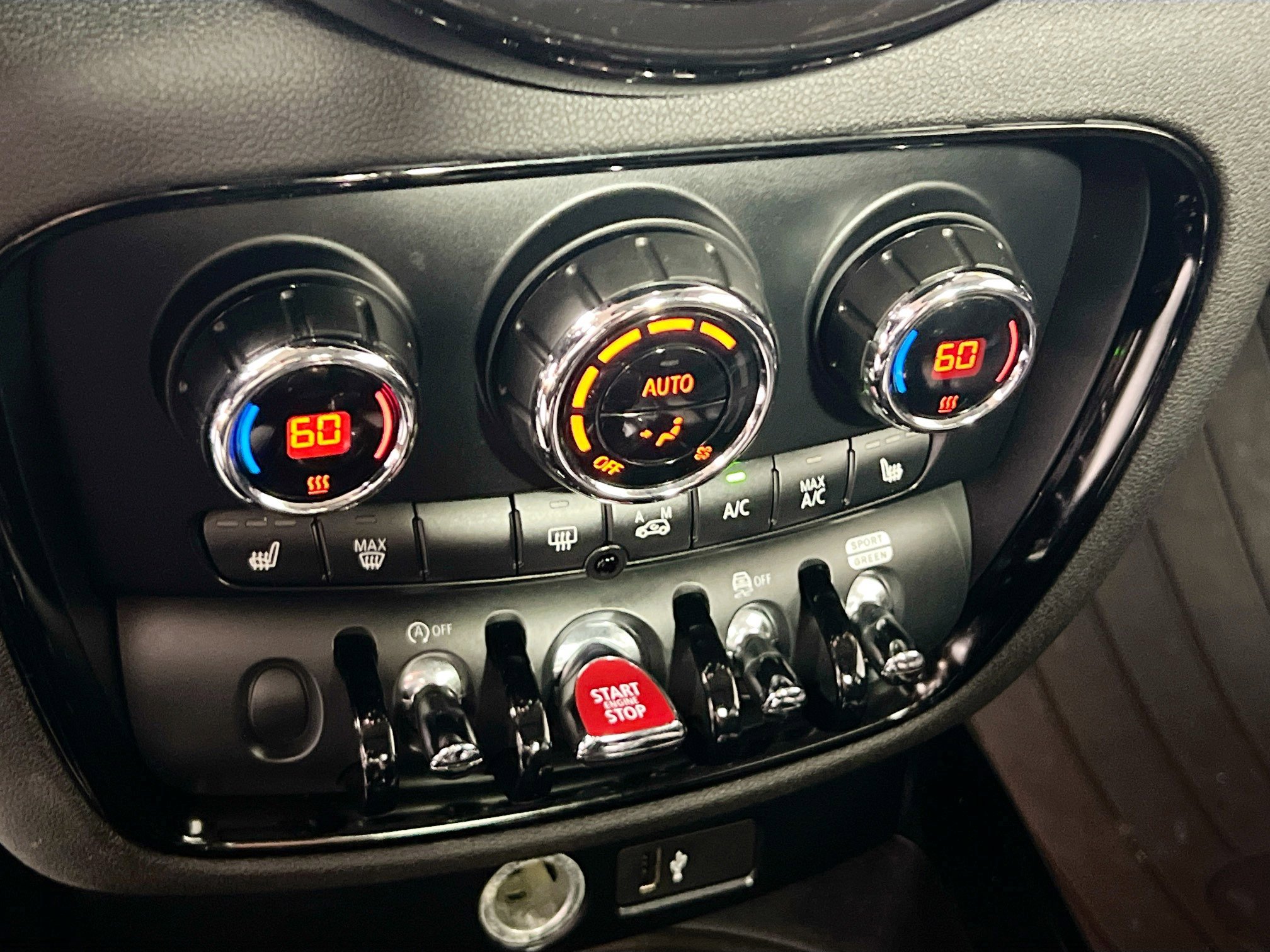 Used 2020 MINI Cooper Clubman S FWD image 17