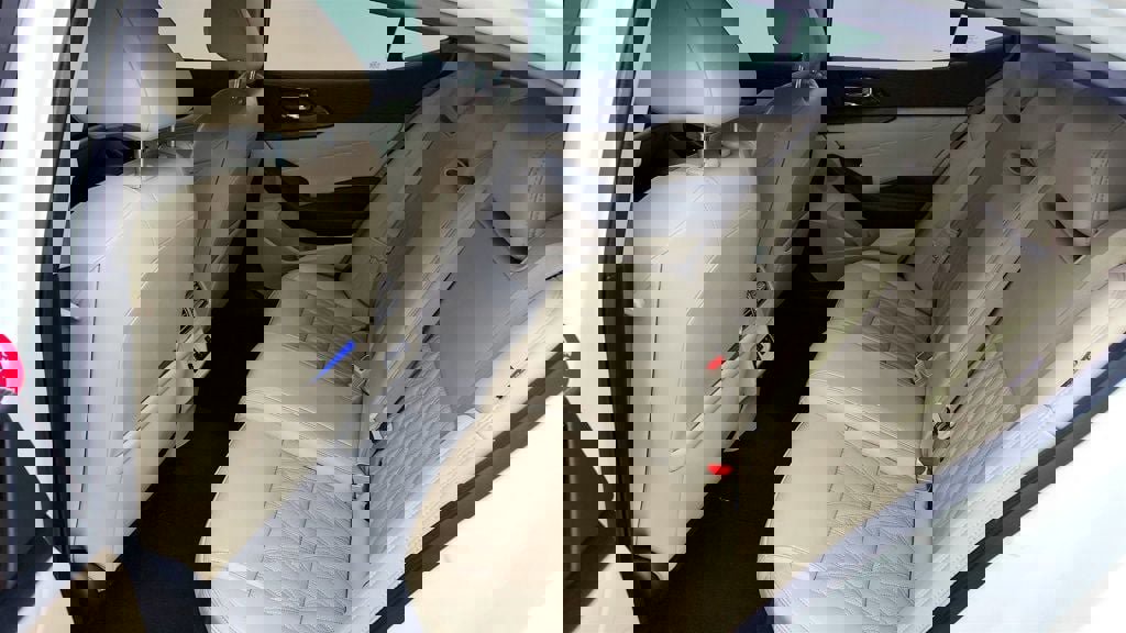 Used 2023 Nissan Maxima Platinum w/ Sport Mat Group image 22