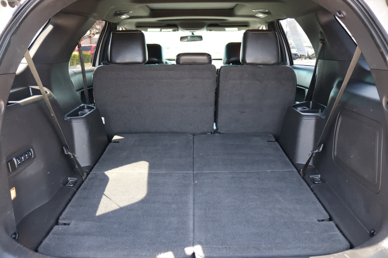 Used 2015 Ford Explorer Sport w/ Equipment Group 401A AWD/4WD image 11