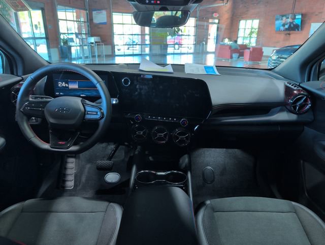 Used 2024 Chevrolet Blazer EV RS image 17