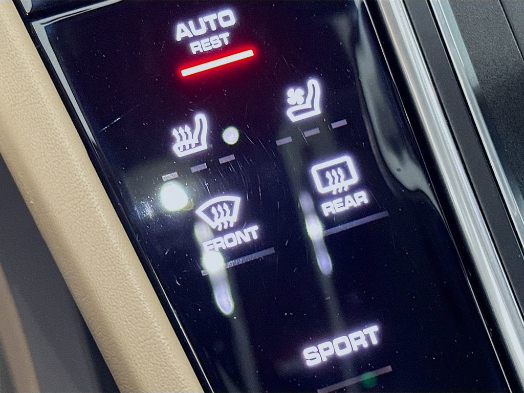 Certified 2019 Porsche Cayenne S image 23